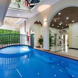 Jan Saigon Oasis Хошимин